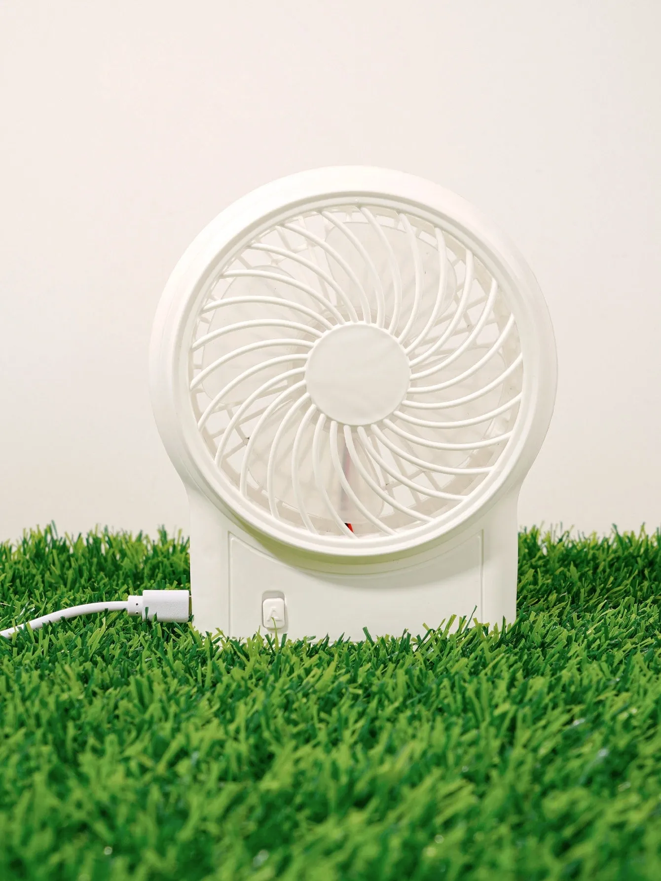 1pc Desk Type Mini Fan With USB Cable