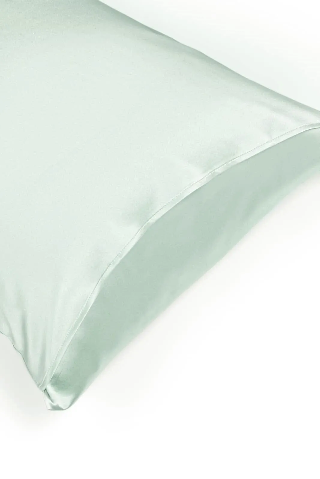 25 Momme 100% Pure Mulberry Silk Pillowcase - Good Housekeeping "All-Star Standout"