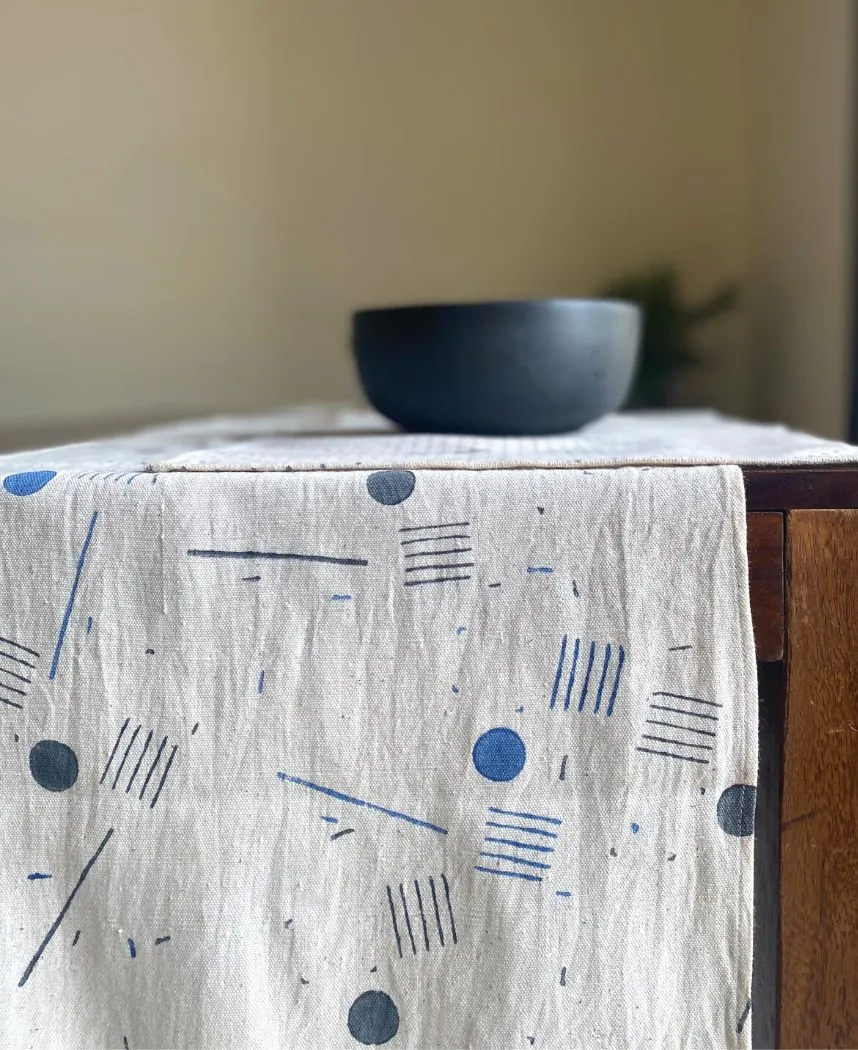 Abstract Table Runner