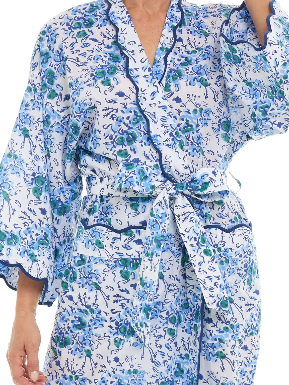 Blue Floral Print Kimono Robe with Scalloping