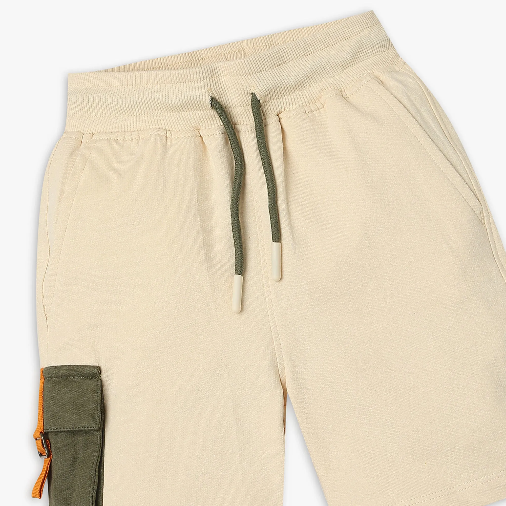 Boy's Regular Fit Solid Mid Rise Shorts