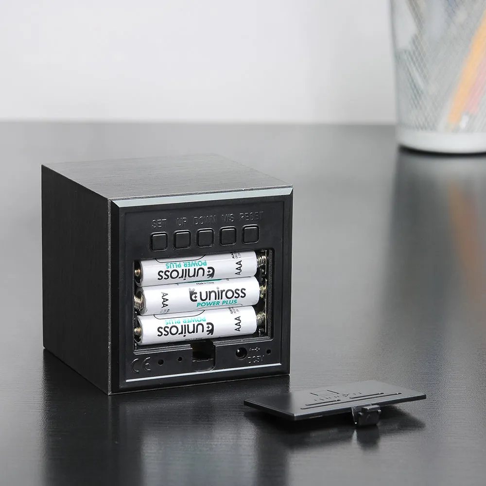 Cube Click Clock - Black