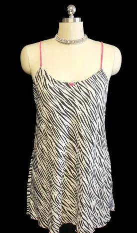 *CUTE JOSIE NATORI ZEBRA SILKY NIGHTGOWN WITH HOT PINK TRIM