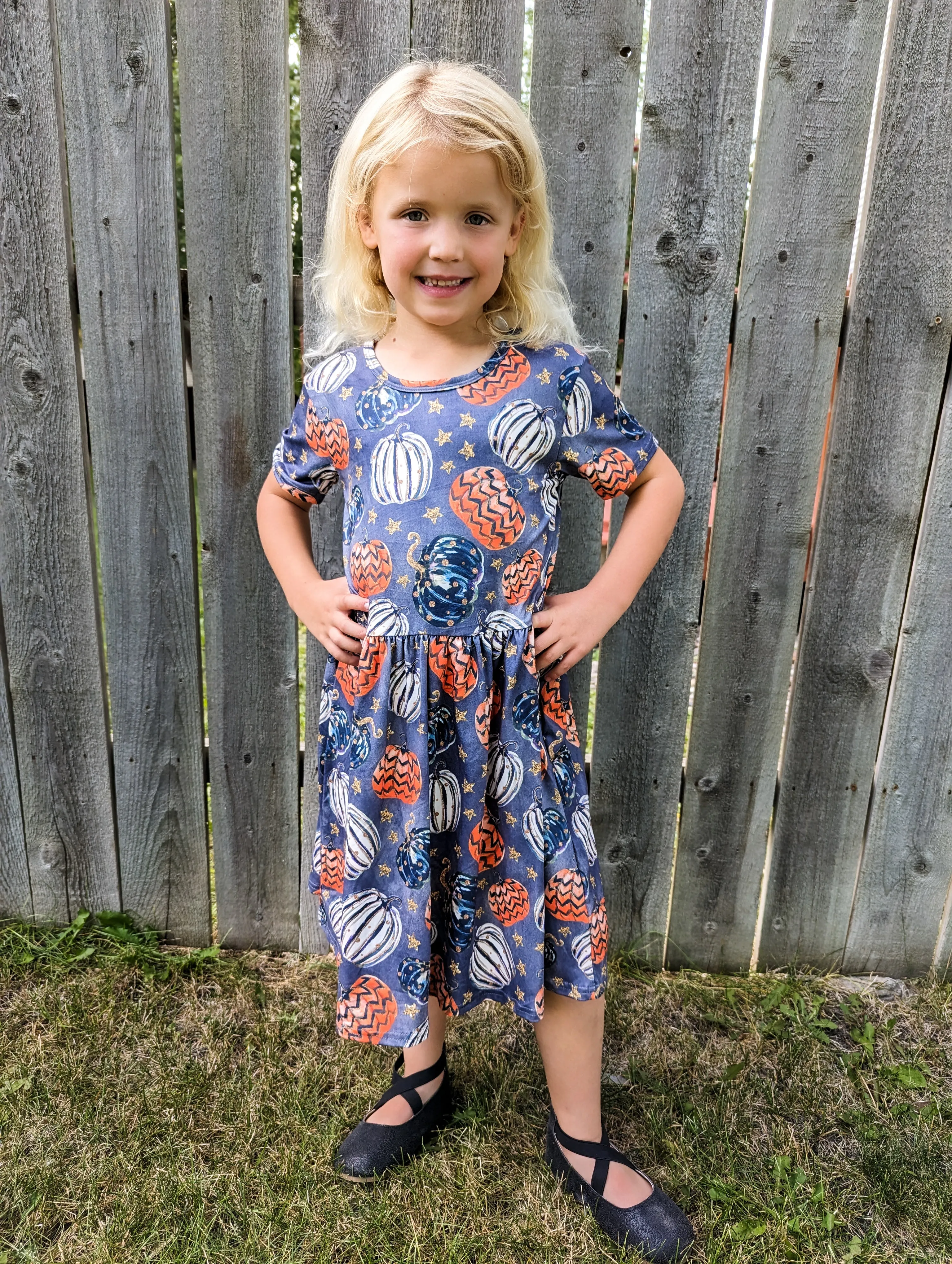 GLITTERY PUMPKINS DRESS