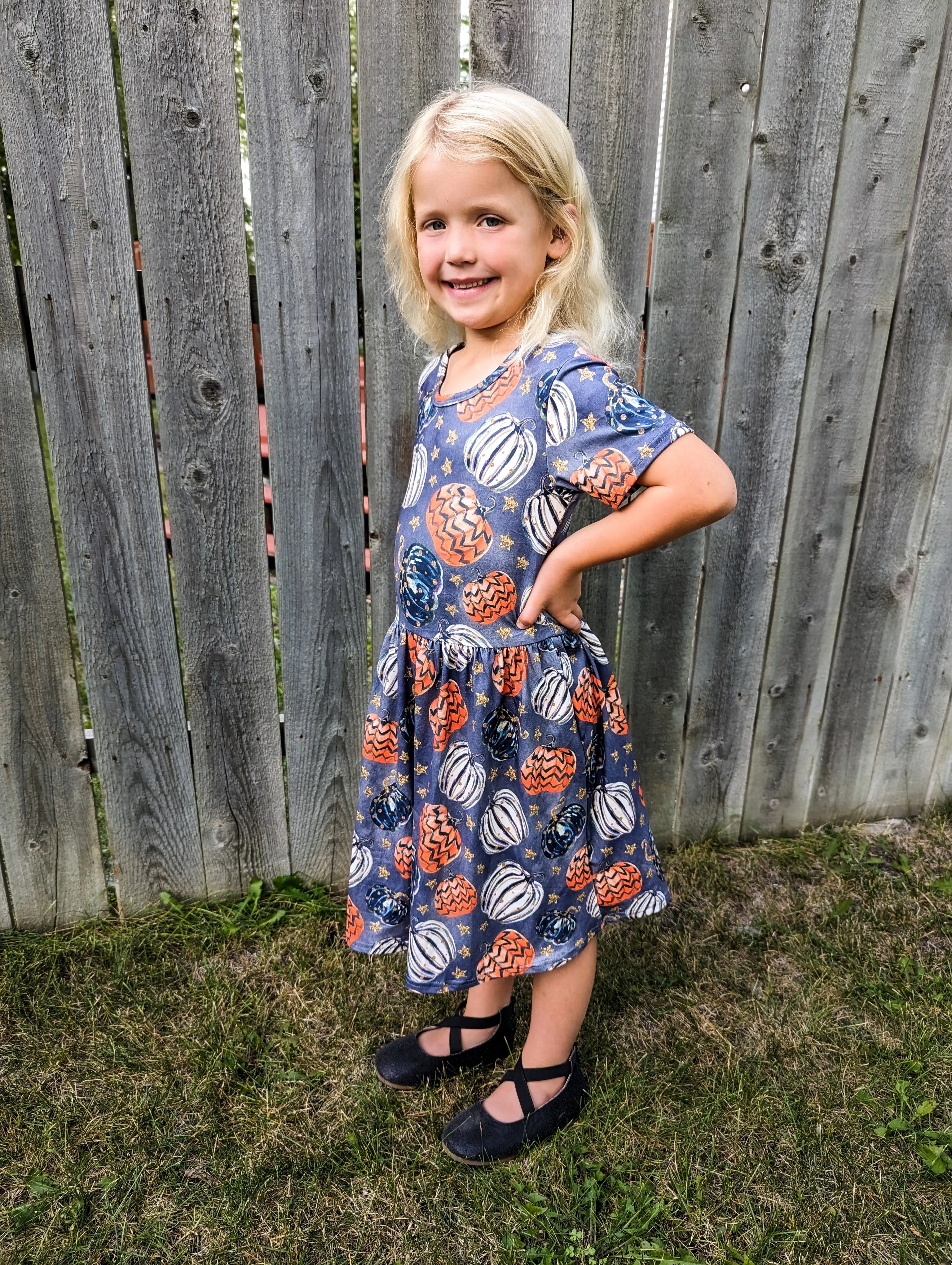 GLITTERY PUMPKINS DRESS