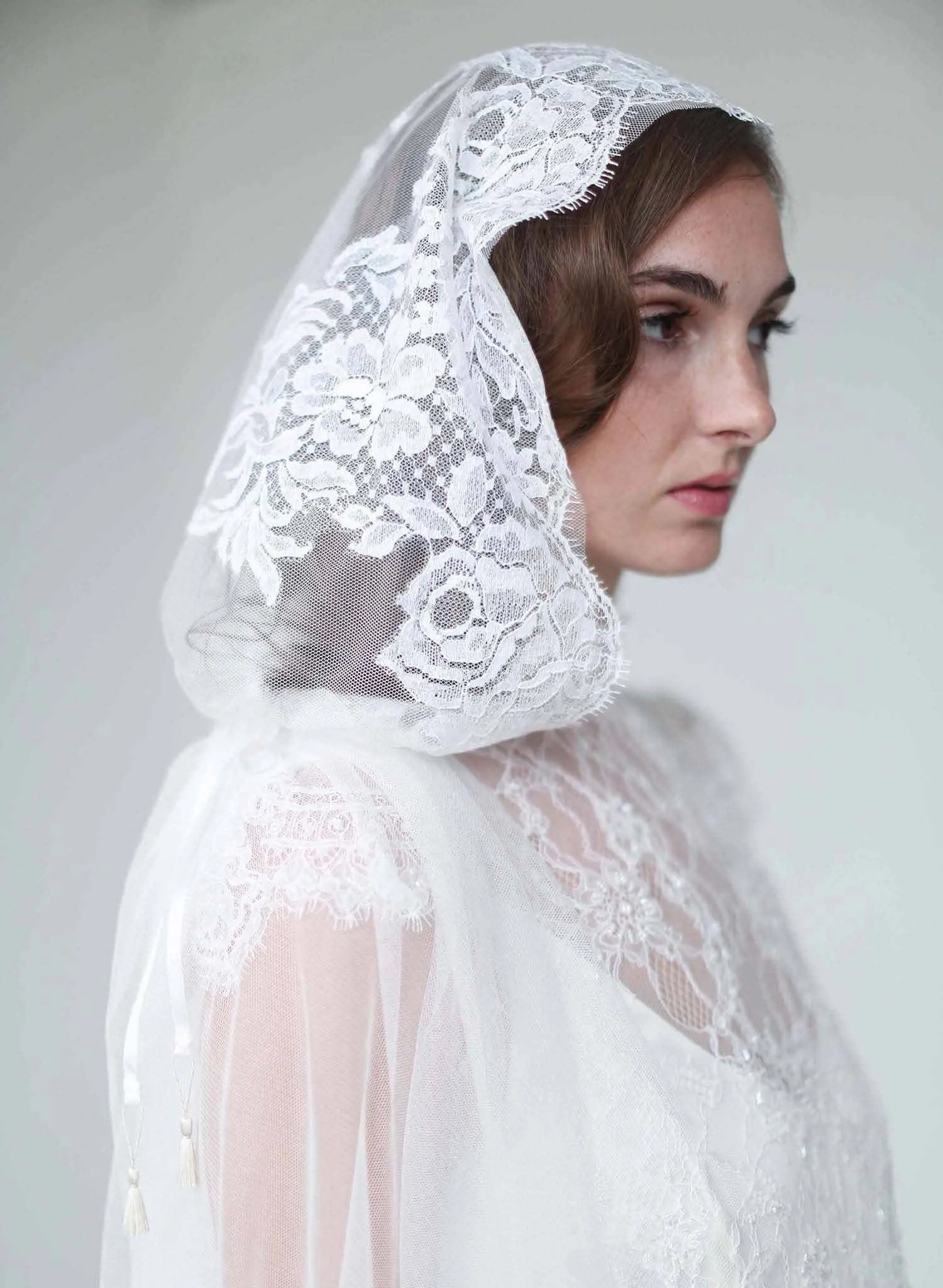 Mantilla lace trimmed veil with headband - Style #709