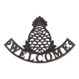 Pineapple Welcome Sign