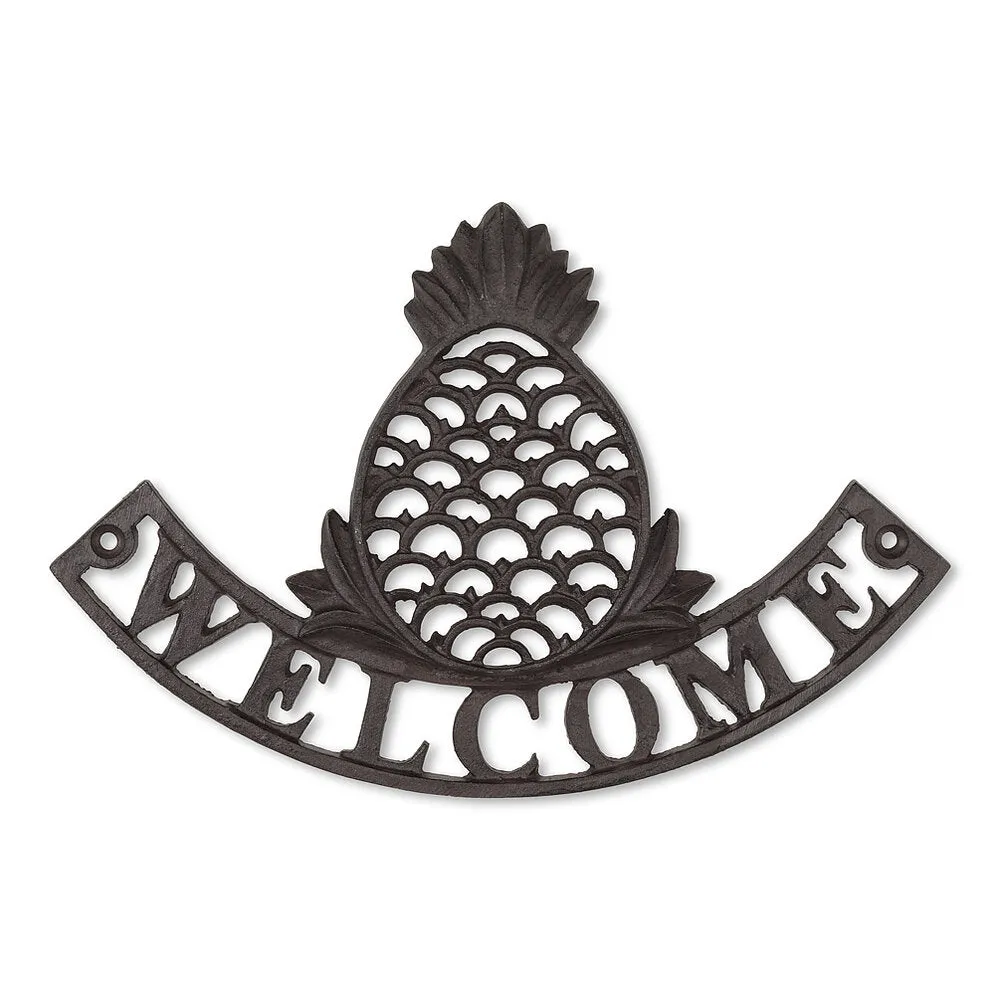 Pineapple Welcome Sign