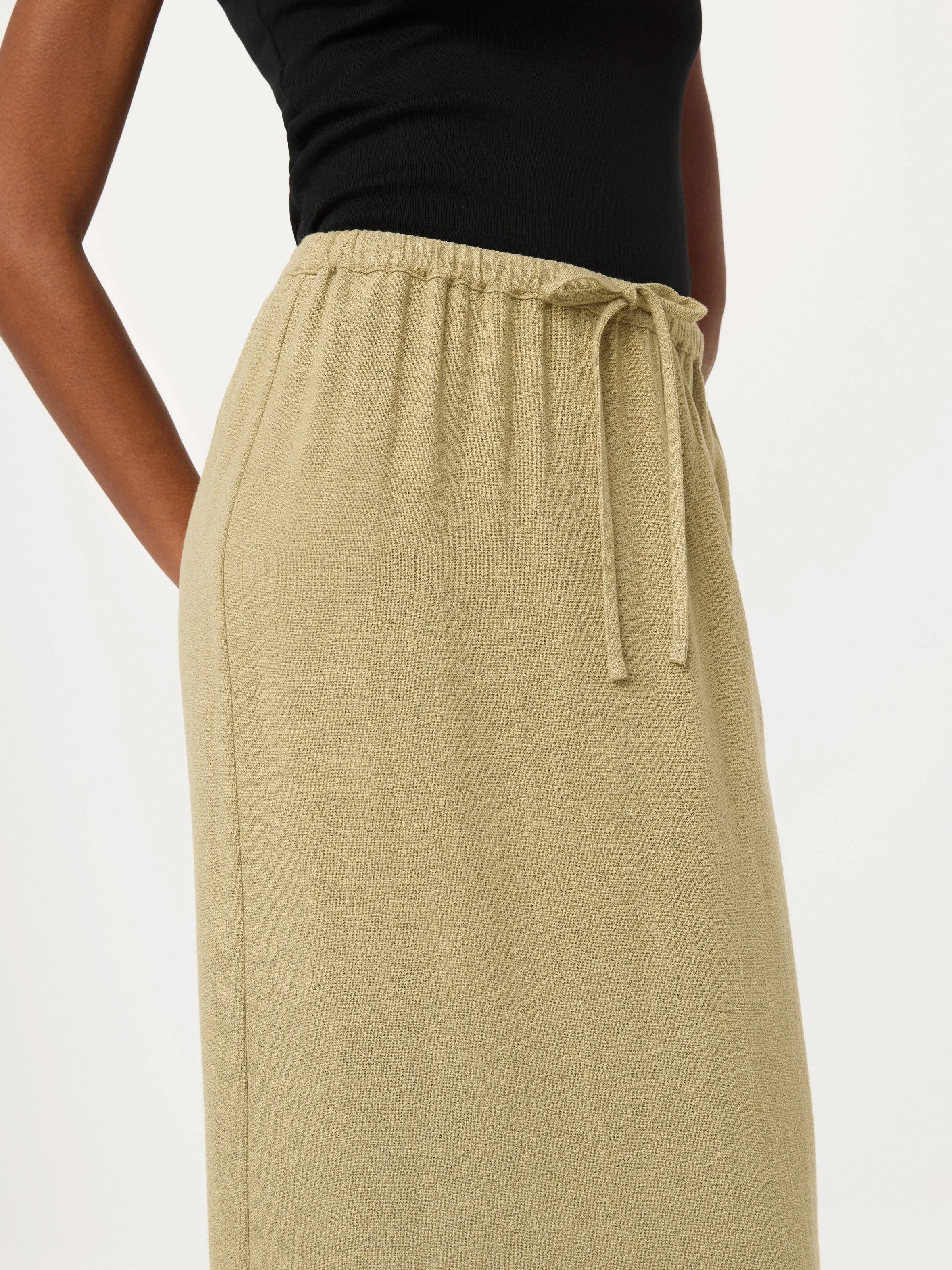 The Midi Linen Blend Skirt in Green Beige