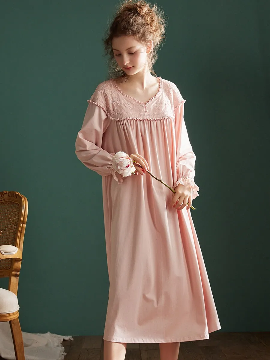 Vintage Embroidered Nightgown For Women, Victorian Long Sleeve Elegant Delicate Nightgown