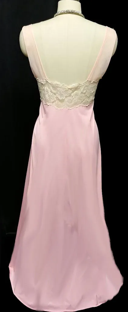 *VINTAGE GLYDONS OF HOLLYWOOD ECRU LACE TRIMMED PINK NIGHTGOWN