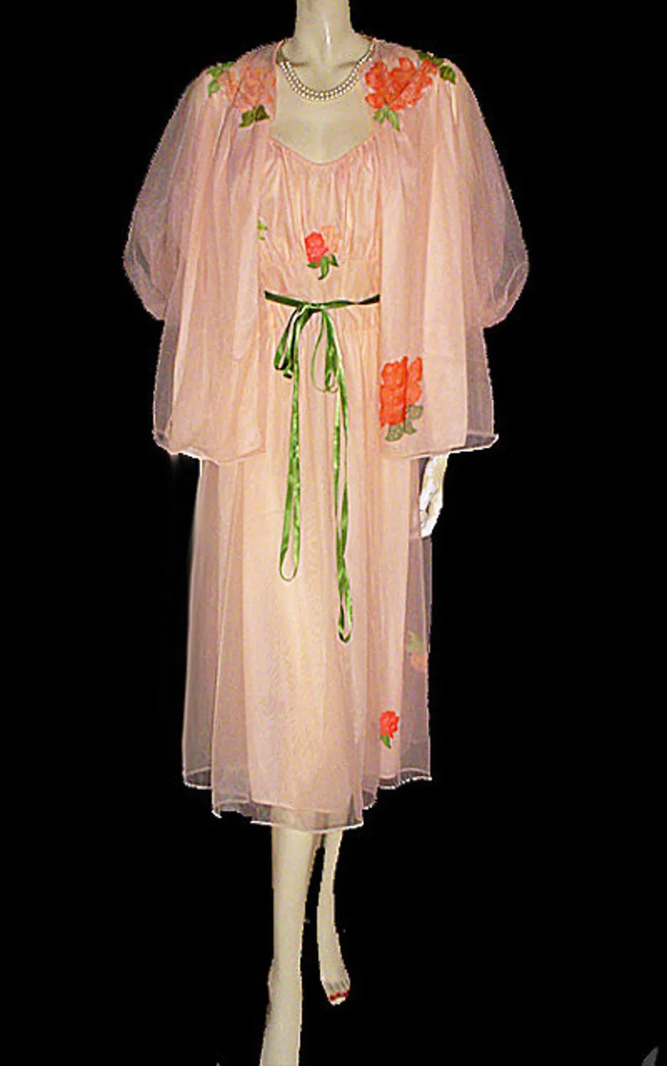 *VINTAGE VAN RAALTE MYTH PEACH DOUBLE NYLON PEIGNOIR & NIGHTGOWN SET WITH LACE APPLIQUES