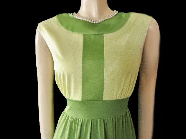 *VINTAGE VANITY FAIR ANTRON NYLON NIGHTGOWN IN LEMON LIME WITH A BEAUTIFUL OPEN BACK